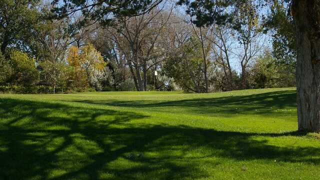 Lake Maloney Golf Course