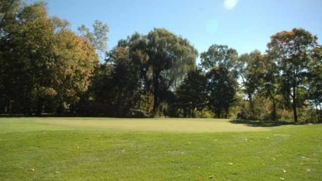 Whispering Willows Golf Course