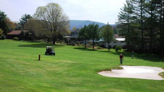 Linville Land Harbor Golf Course