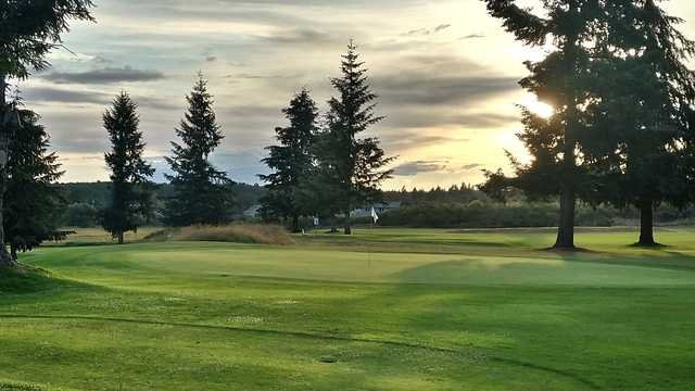 Tahoma Valley Golf & Country Club