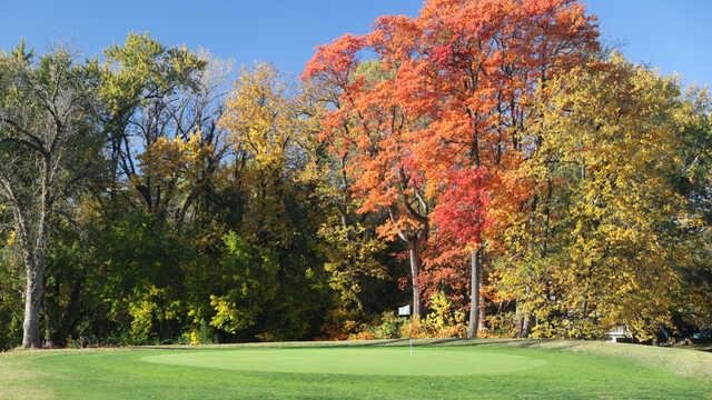 Four Seasons Country Club