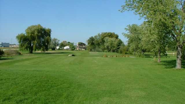 Oak Hills Golf Course - 9 Holes