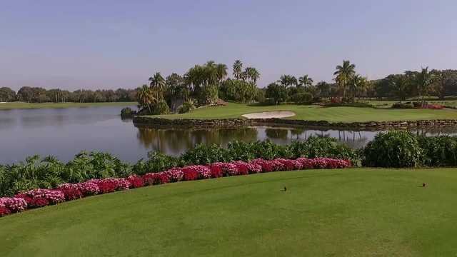 The Falls Club of the Palm Beaches