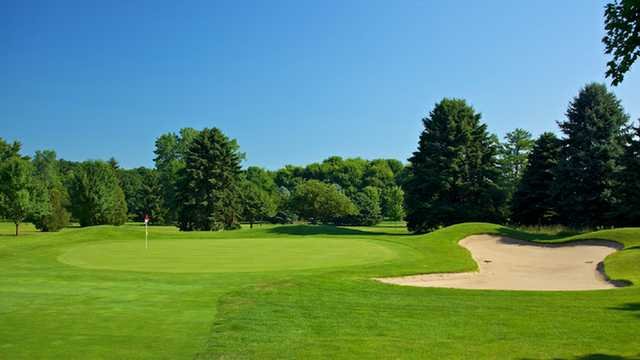 Swan Lake Resort - Silver