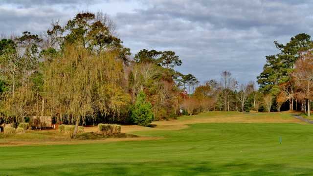 Ironclad Golf & Beer Garden