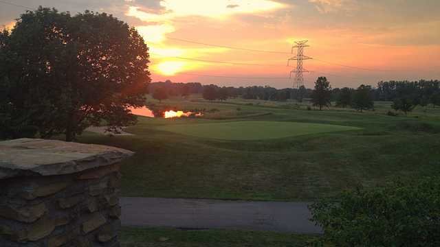 Royal American Links