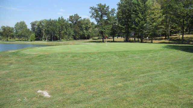 Suffield Springs Golf Club - 9 Holes
