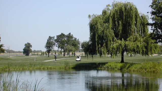 River Oaks Golf Club