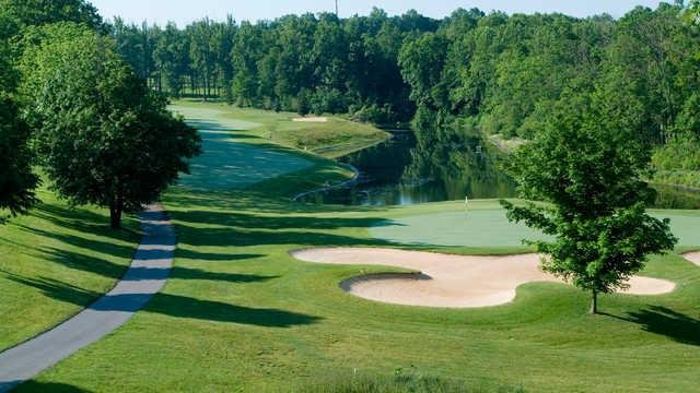 Golden Oaks Golf Club