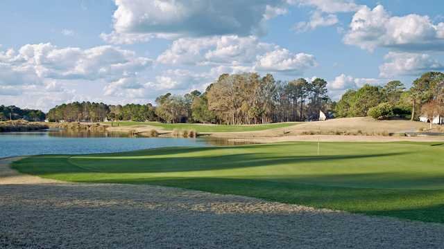 Crescent Pointe Golf Club
