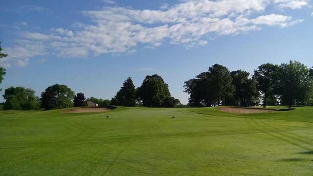 Majestic Oaks - Signature