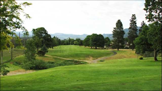 Oak Knoll Golf Course (Ashland)