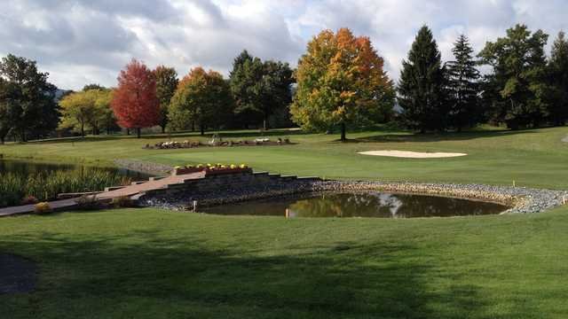 Mountain View Country Club