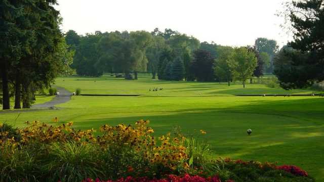 Bay Pointe Golf Club - MI