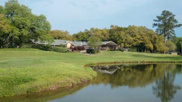 Oak Knoll Country Club